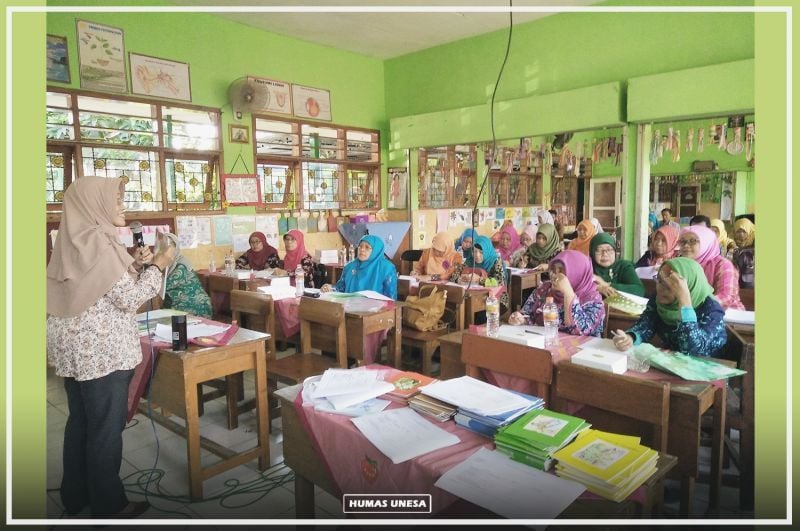 Unesa Dampingi Program Literasi Ramah Anak di Kabupaten Sidoarjo