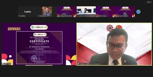 Kritsachai Somsaman, Direktur SEAMEO Thailand mengisi webinar internasional prodi S-1 PGSD, FIP, UNESA.