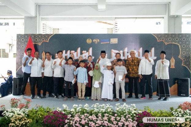Suasana halalbihalal di Fakultas Ilmu Keolahragaan dan Kesehatan (FIKK) Unesa.