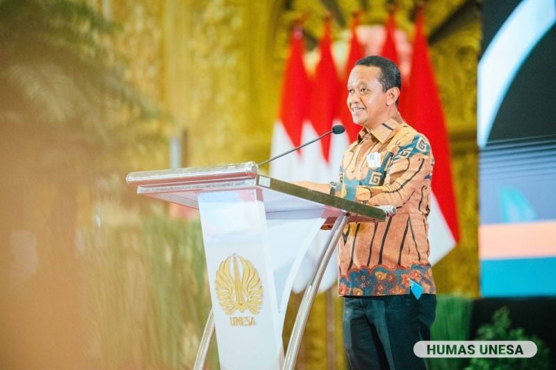 Menteri Investasi Republik Indonesia Bahlil Lahadalia, S.E menjadi keynot speaker dalam acara Forum Rektor Indonesia