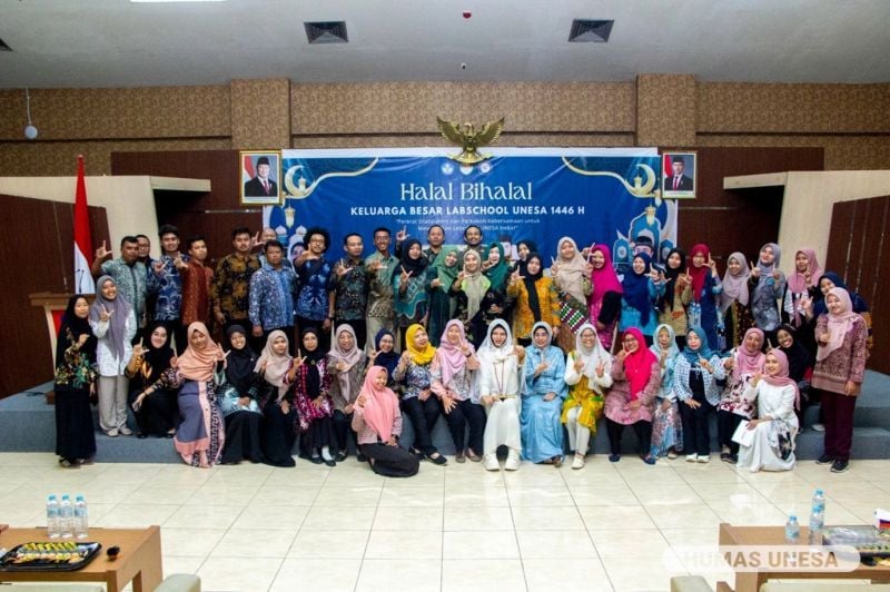 Momen kebersamaan ini diharapkan menjadi motivasi untuk terus berinovasi dan berprestasi.