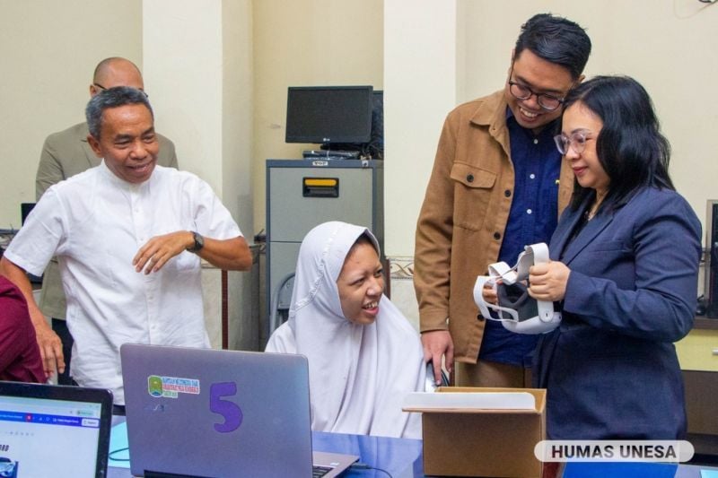 EMO-VR inovasi pakar dan tim PUID-DIC UNESA memasuki tahap uji coba di SLBN Gedangan.