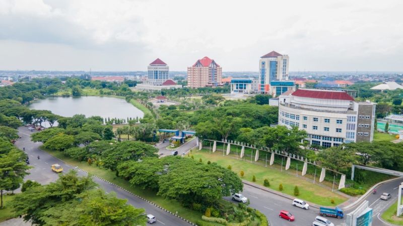 Kawasan Universitas Negeri Surabaya kampus 2 Lidah Wetan Surabaya.